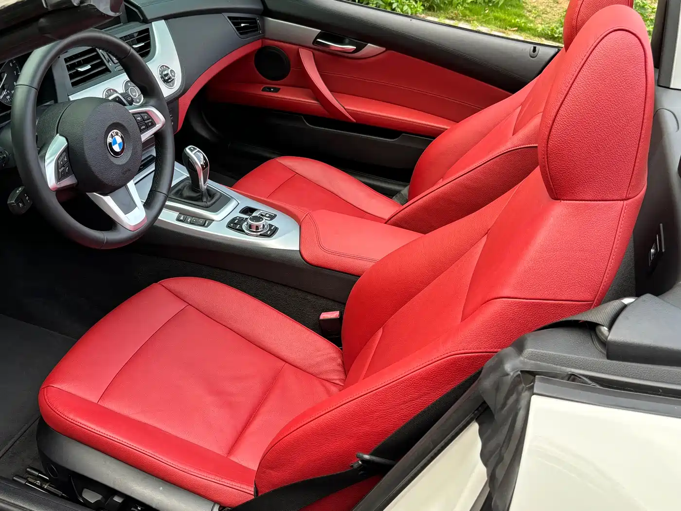 BMW Z4 2013 sDrive20i Leading фото 6