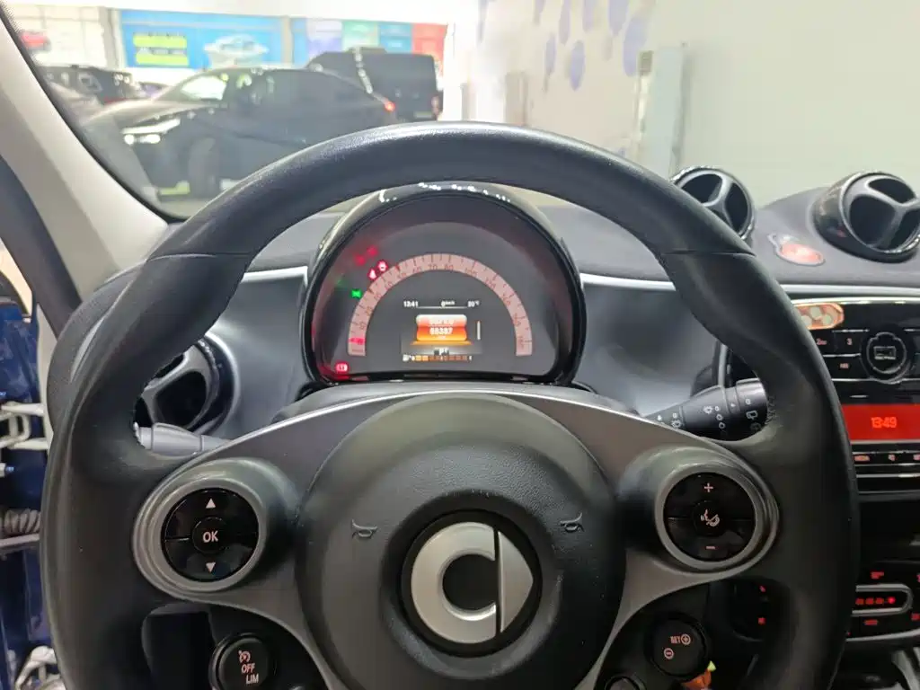 smart forfour 2018 2016 1.0L 52kW Passion Edition