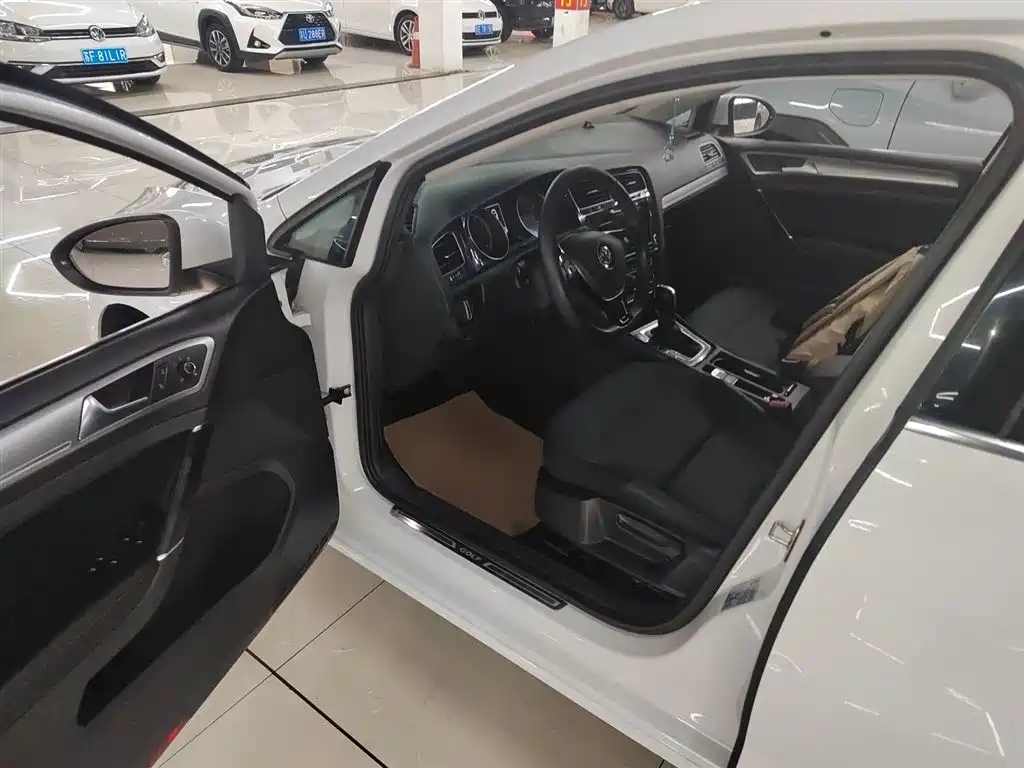Volkswagen Golf 2019 280TSI DSG Comfort China VI фото 16