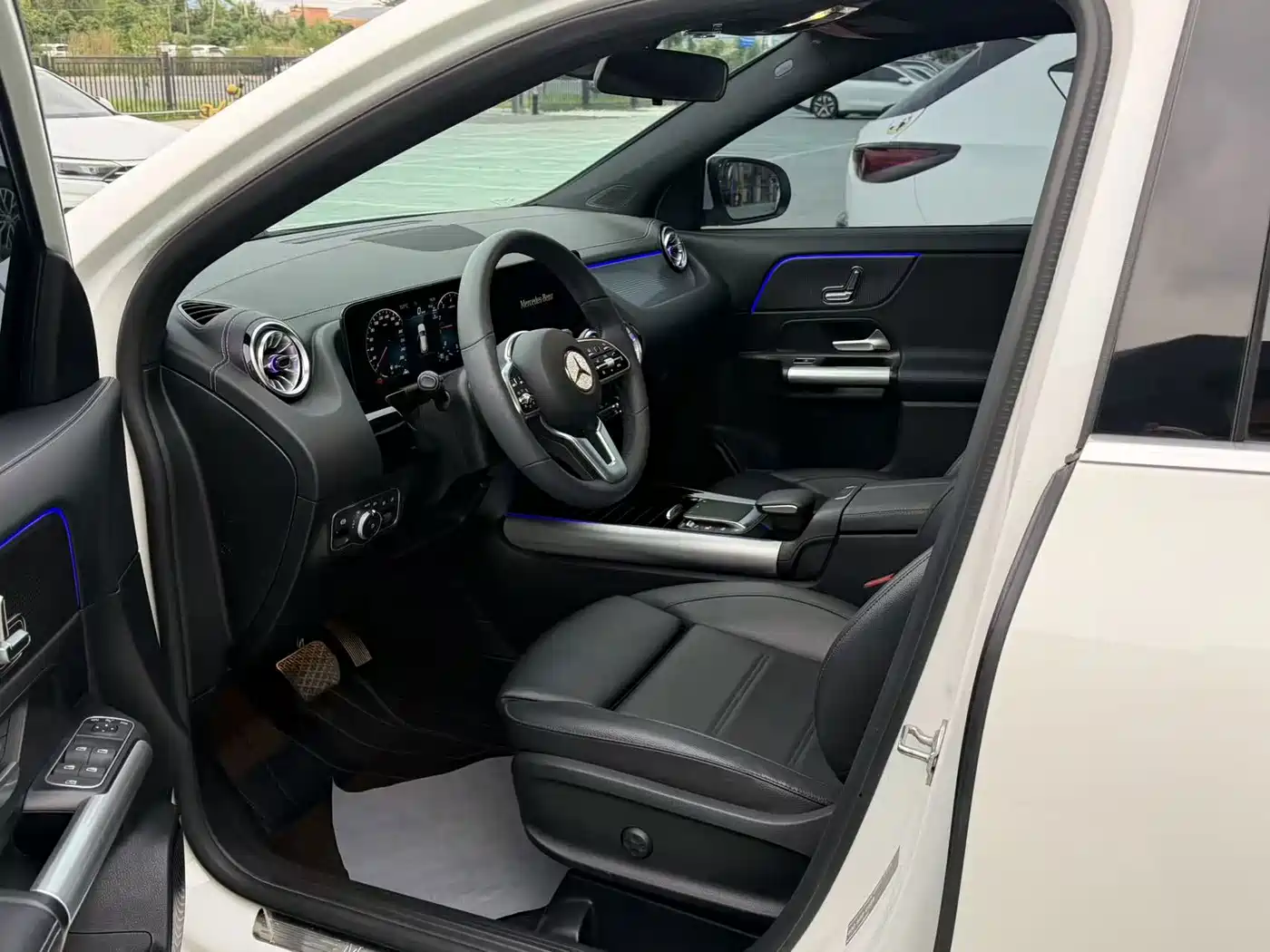 Mercedes-Benz GLA 2023 2023 GLA 220