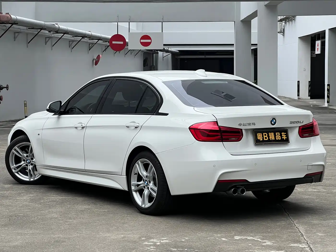 BMW 3 Series 2017 320Li M Sport фото 4