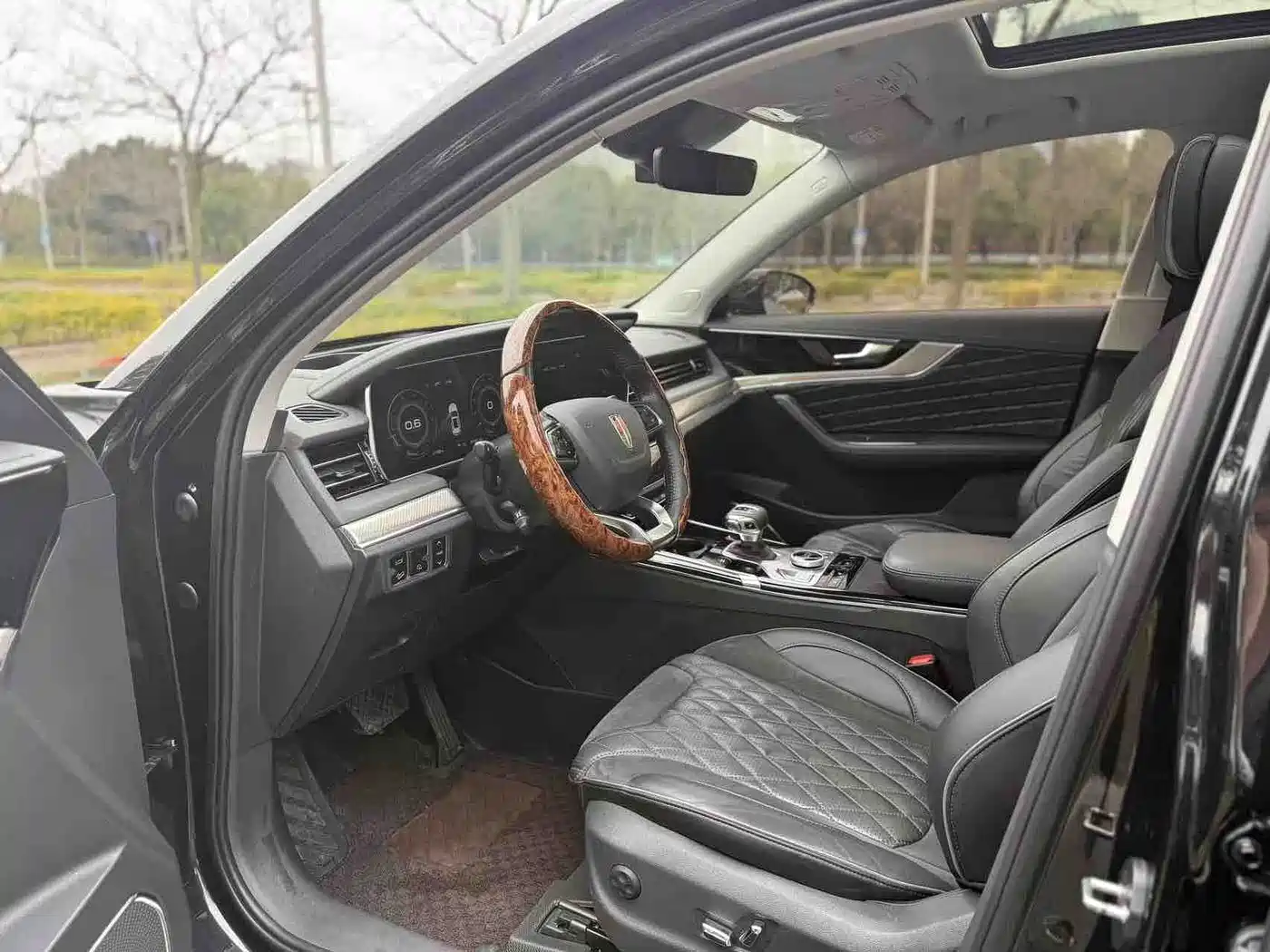 Hongqi HS5 2019 2.0T Smart Connect Enjoy Edition фото 5