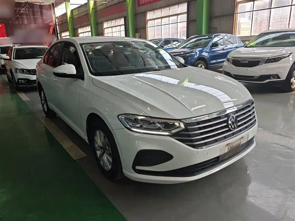 Volkswagen Lavida 2024 Model 1.5L Automatic Delight Edition фото 4