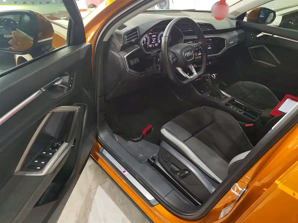 Audi Q3 2019 40 TFSI Fashion Dynamic фото 12