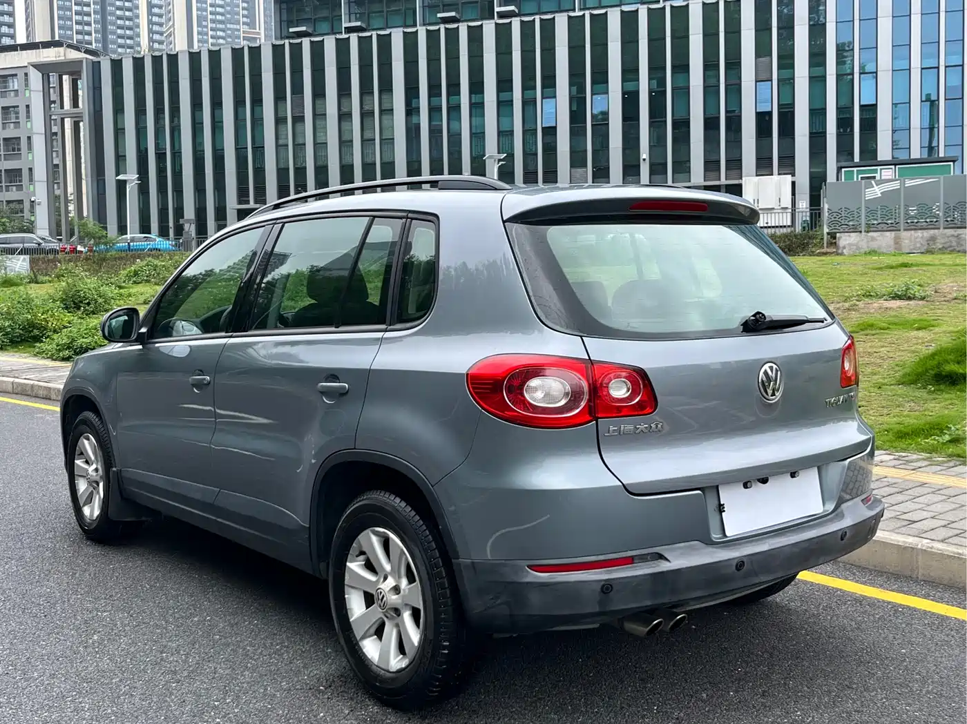 Volkswagen Tiguan 2012 1.8TSI Automatic 2WD Trend Edition фото 12