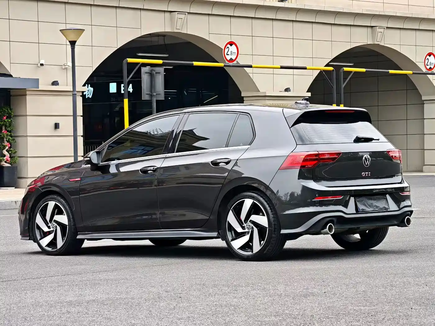 Volkswagen Golf GTI 2023 2021 Facelift 380TSI DSG GTI