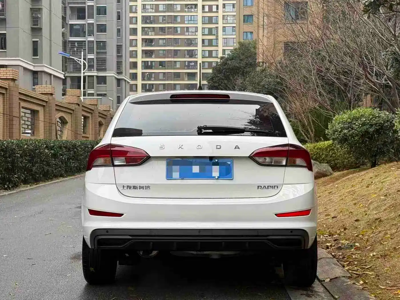 Škoda Skoda Rapid Spaceback 2020 1.5L Auto Comfort фото 4