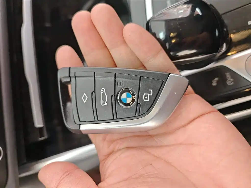 BMW 3 Series 2022 Facelift 320Li M Sport Package фото 17
