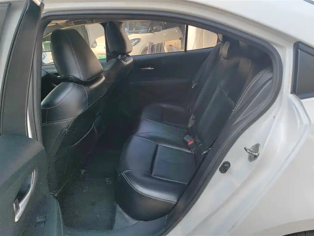 Toyota Corolla 2021 1.2T S-CVT Elite Edition фото 10