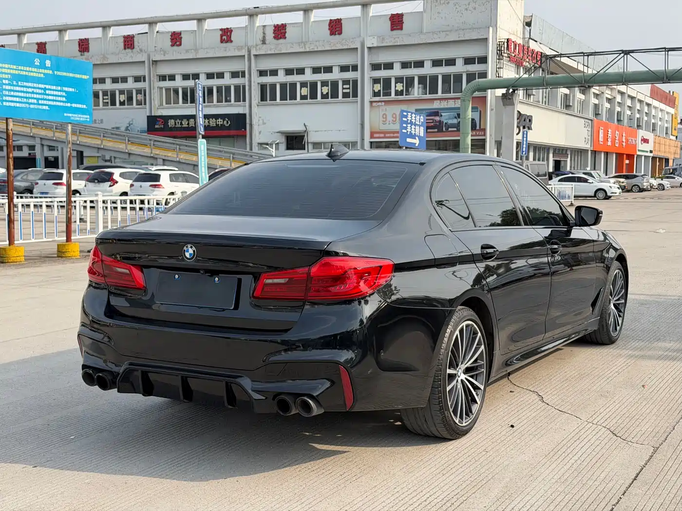 BMW 5 Series 2020 525Li M Sport Package фото 11