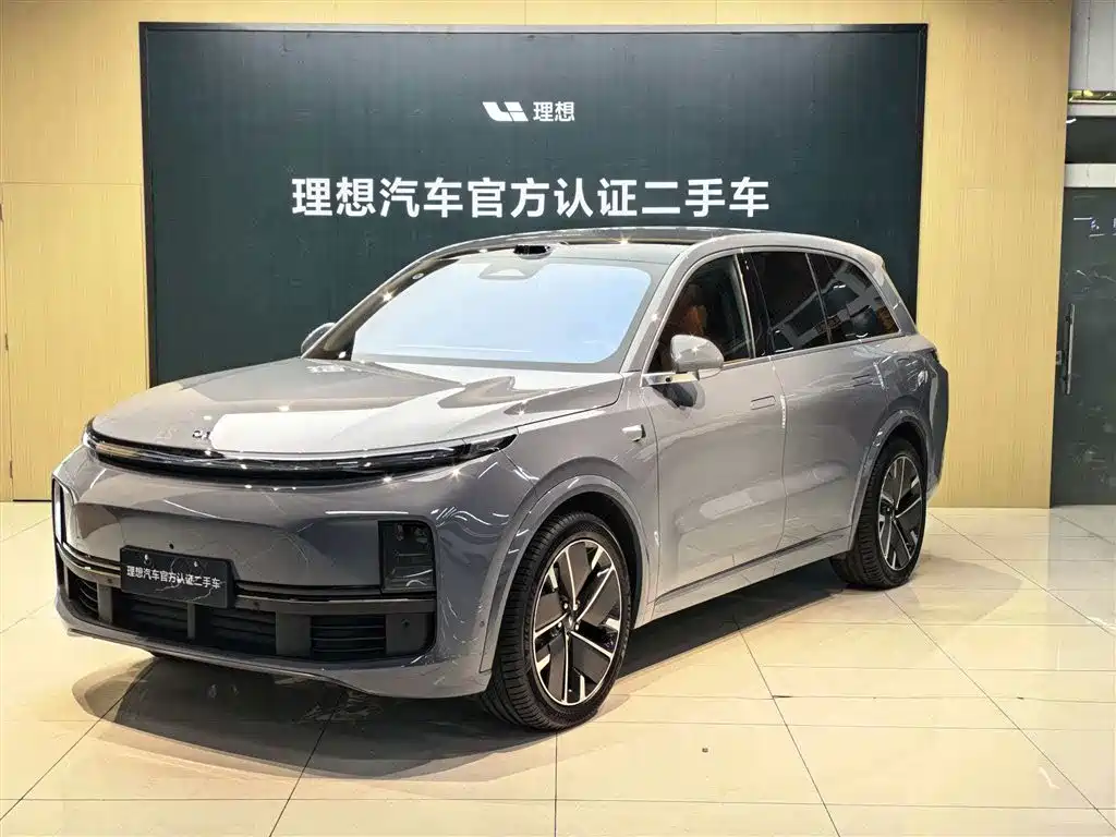 Li Auto Li L8 2025 Max Smart Renewal Edition