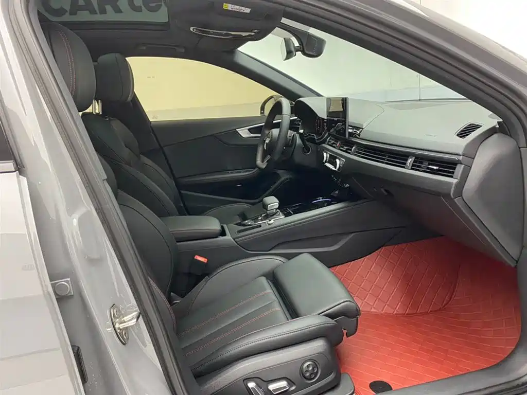 Audi A4L 2024 40 TFSI Luxury Dynamic фото 18