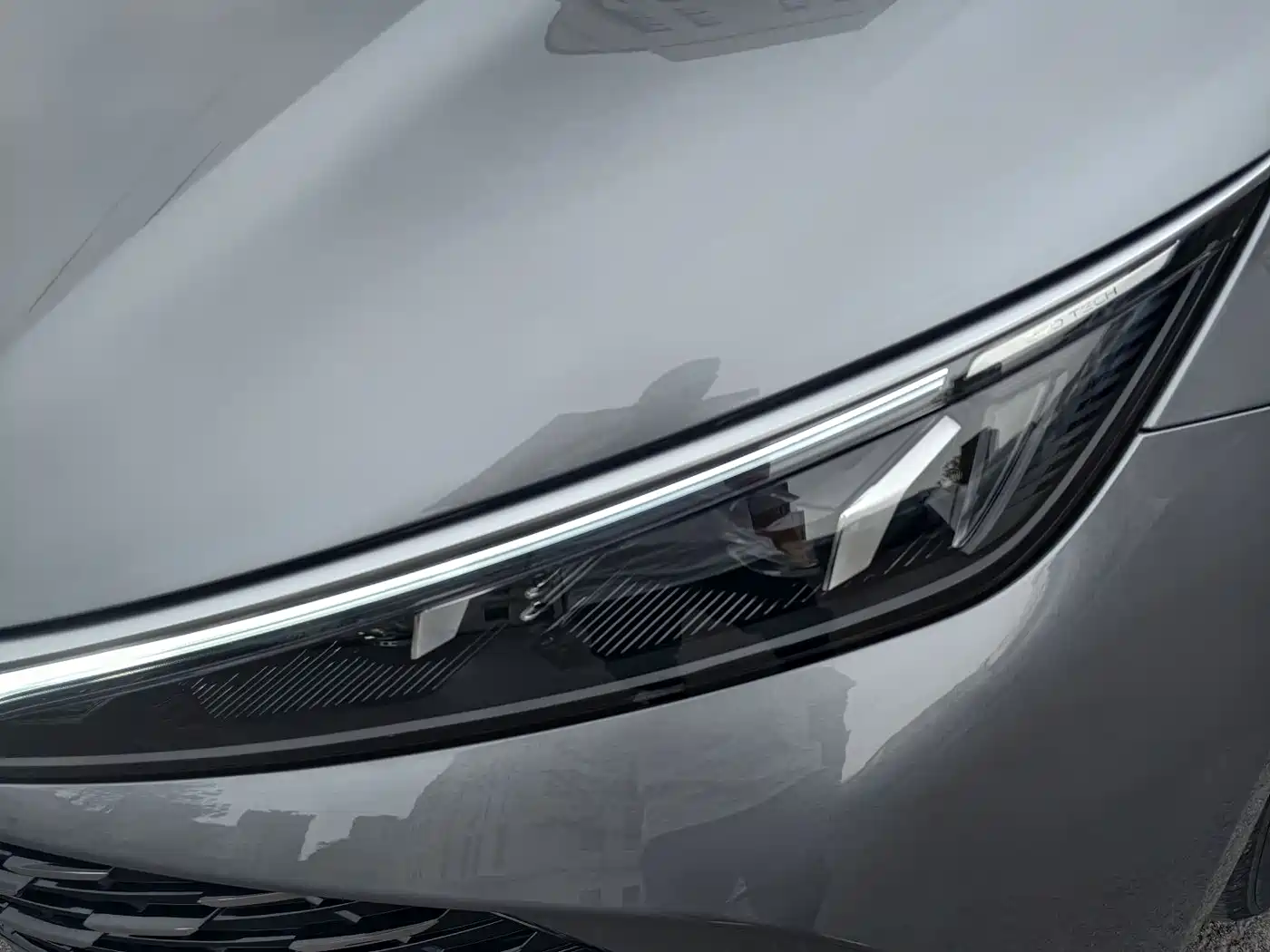BYD Qin L 2024 DM-i 120KM Excellence Model фото 17