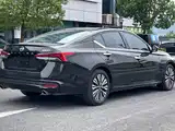 صورة 8 - Nissan Teana