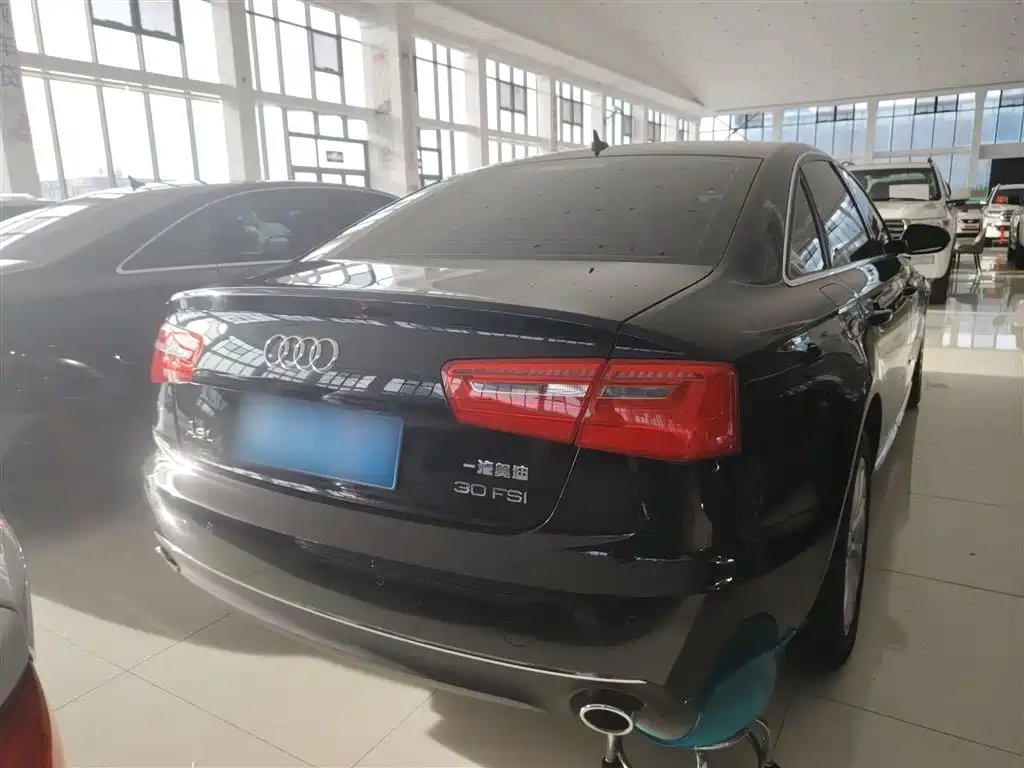 Audi A6L 2015 30 FSI Millionth Anniversary Comfort Enjoyment Type фото 6