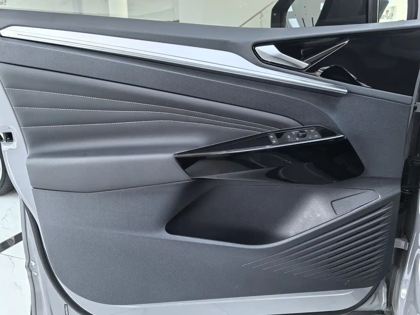 VOLKSWAGEN ID.4 CROZZ