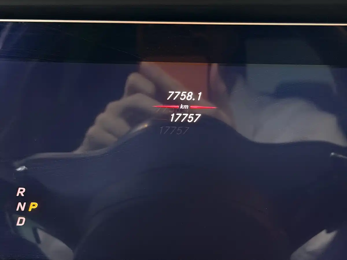 Mercedes-Benz E-Class 2019 E 260 L Sport фото 12