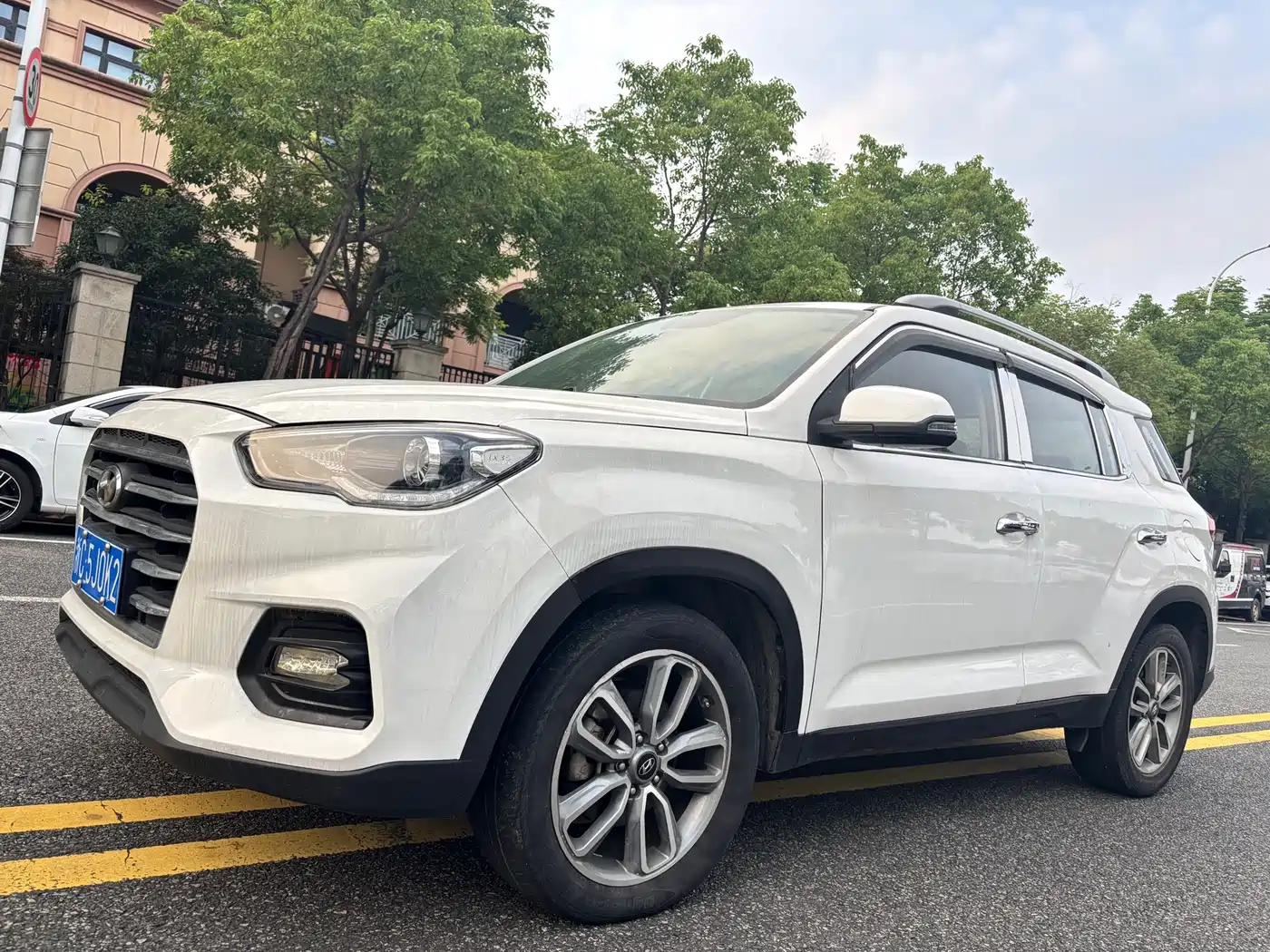Hyundai Beijing Hyundai ix35 2018 2.0L Automatic 2WD Zhiyong·Enjoyment Edition фото 3