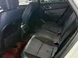 Фото 8 - Land Rover Range Rover Velar