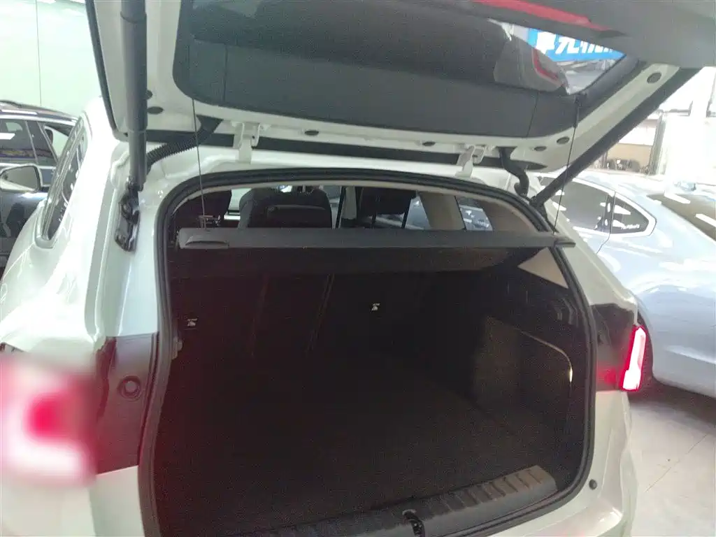 BMW X1 2023 sDrive25Li X Design Package фото 9