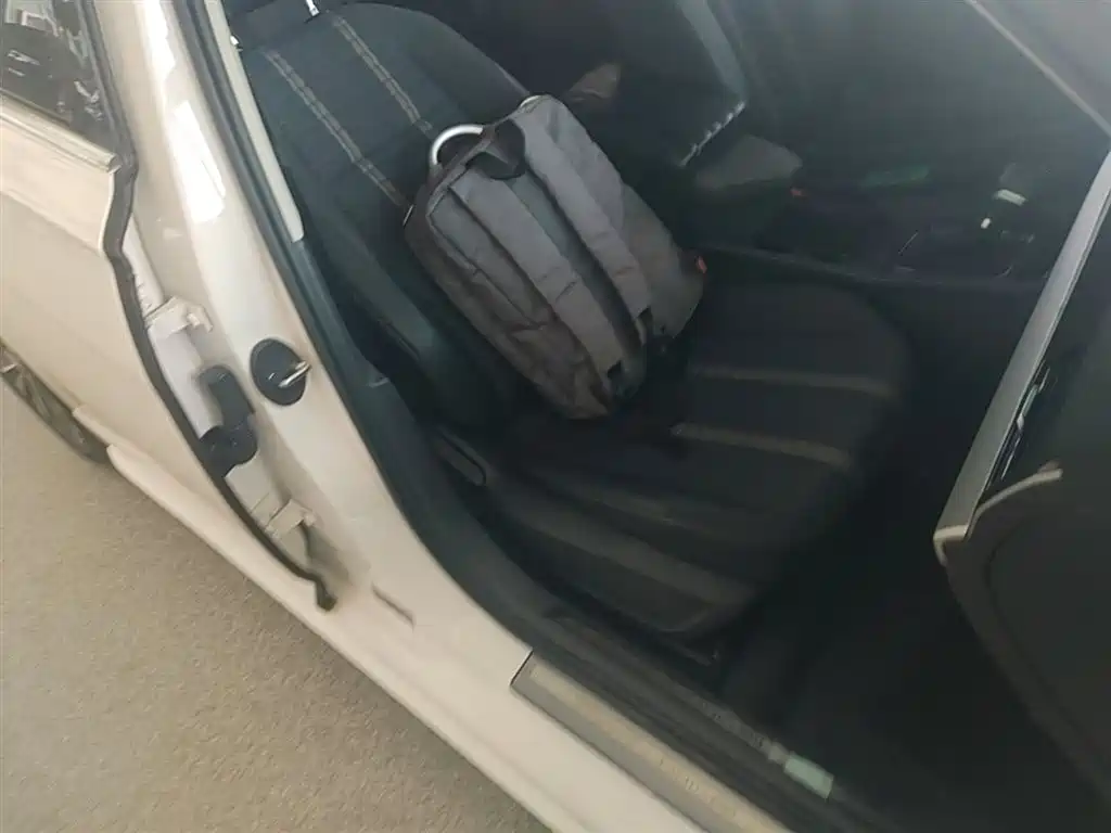 Volkswagen Lavida 2019 280TSI DSG Comfort Edition China VI фото 25