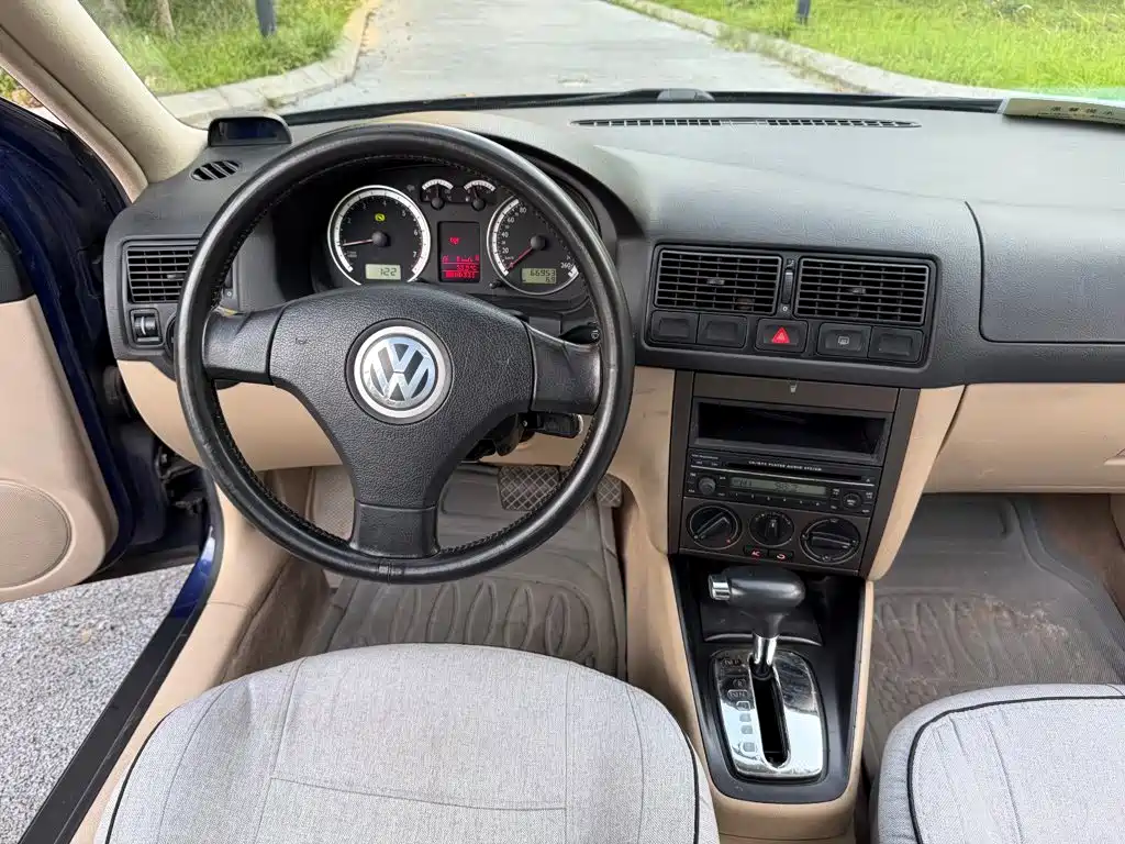 Volkswagen Golf 2006