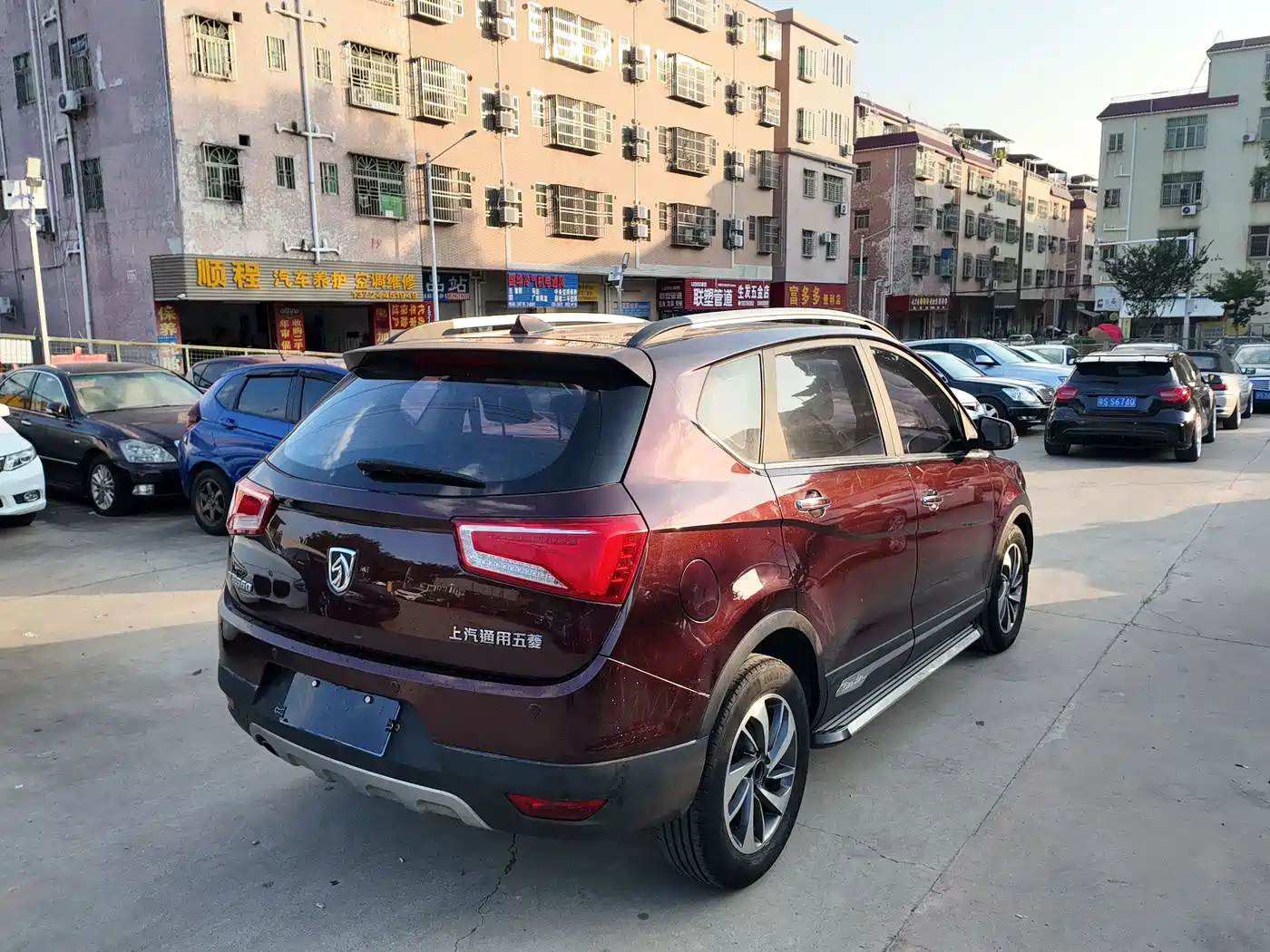 Baojun 560 2016 2016 1.8L iAMT Luxury