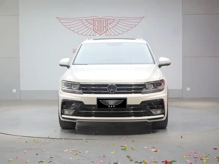 Volkswagen Tiguan L 2021 330TSI Automatic 2WD R-Line Premium фото 5
