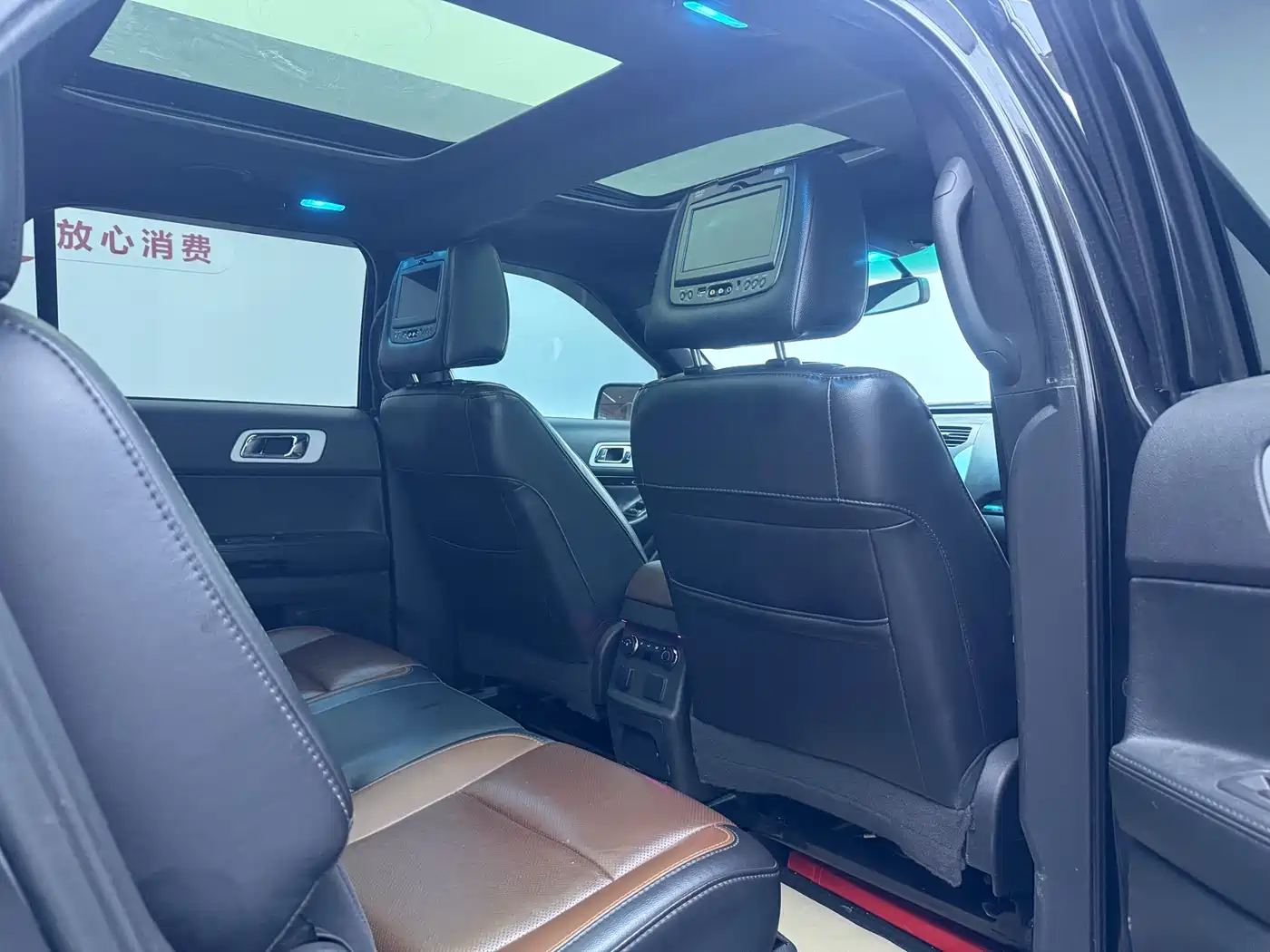Ford Explorer (Import) 2013 2013 3.5L Premium Edition