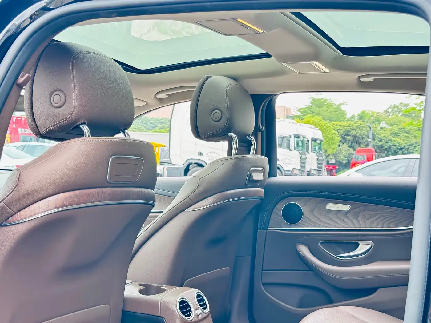 Mercedes-Benz E-Class 2020 Facelift E 300 L Fashion фото 9