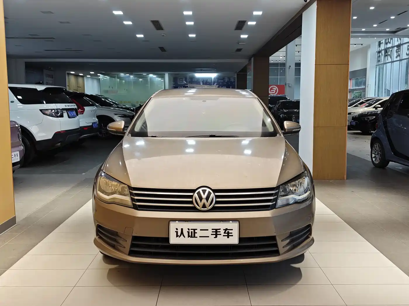 Volkswagen Bora 2015 Quality Edition 1.6L Automatic Fashion фото 3