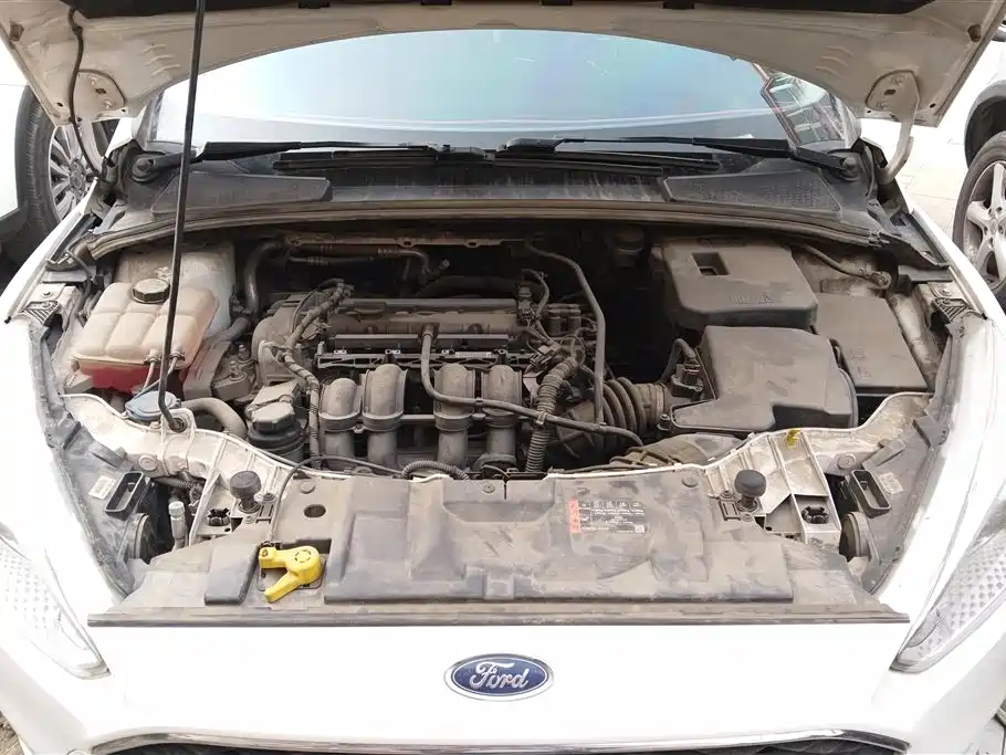 FORD FOX