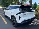 Фото 6 - Geely Atlas