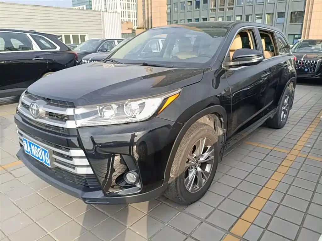 Toyota Highlander 2021 2.0T AWD Elite 7-Seater фото 3