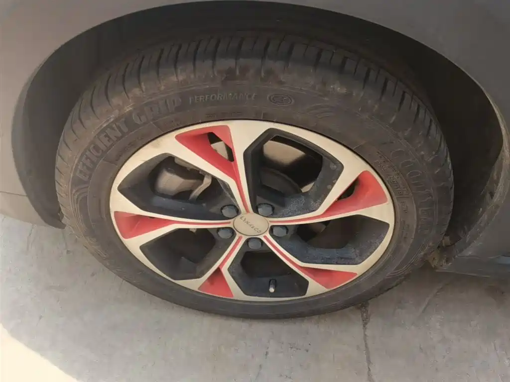 Lynk & Co 02 New Energy 2019 Edition 1.5T PHEV Pro фото 23