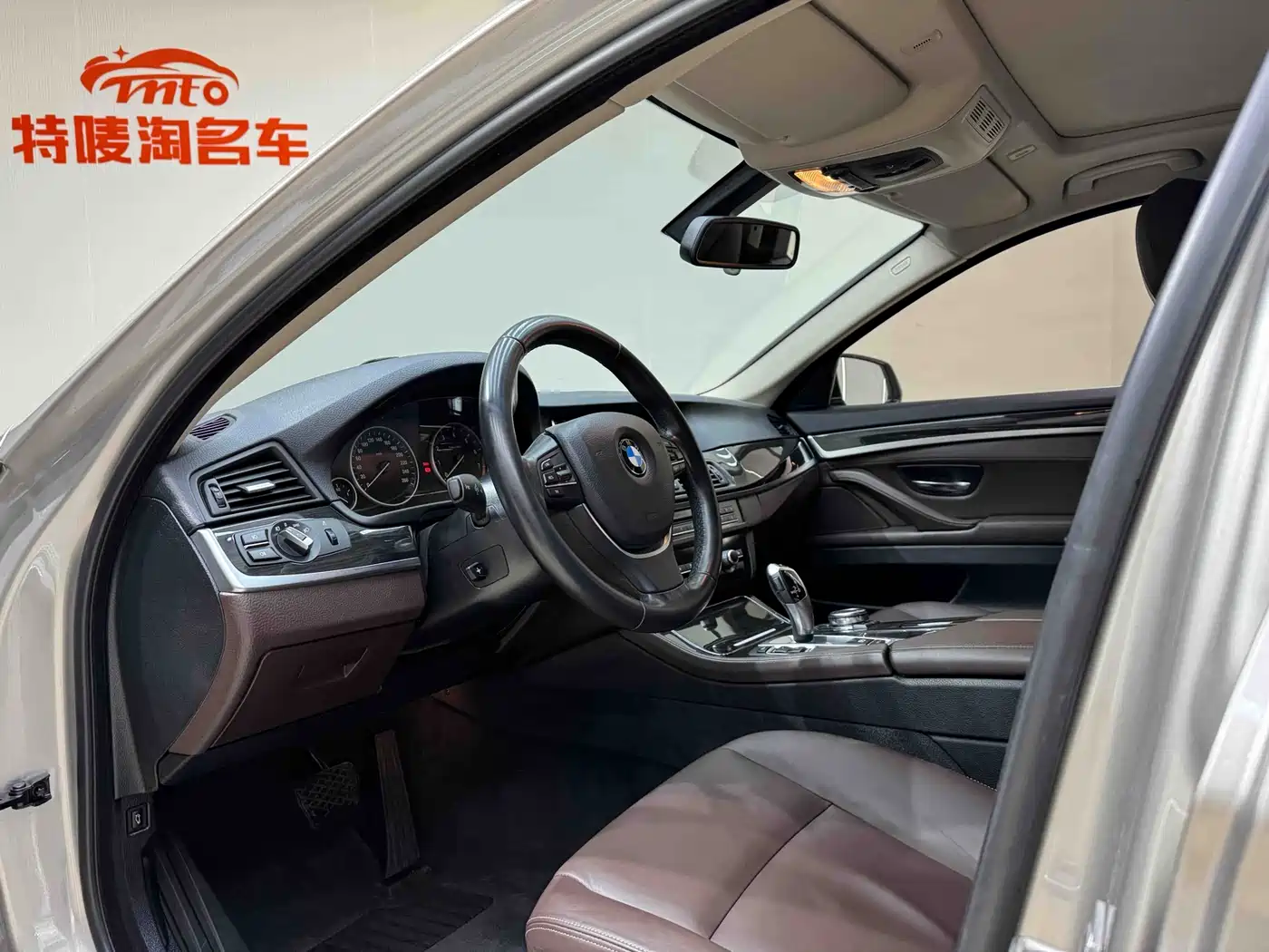 BMW 5 Series 2014 525Li Luxury Design Package фото 11