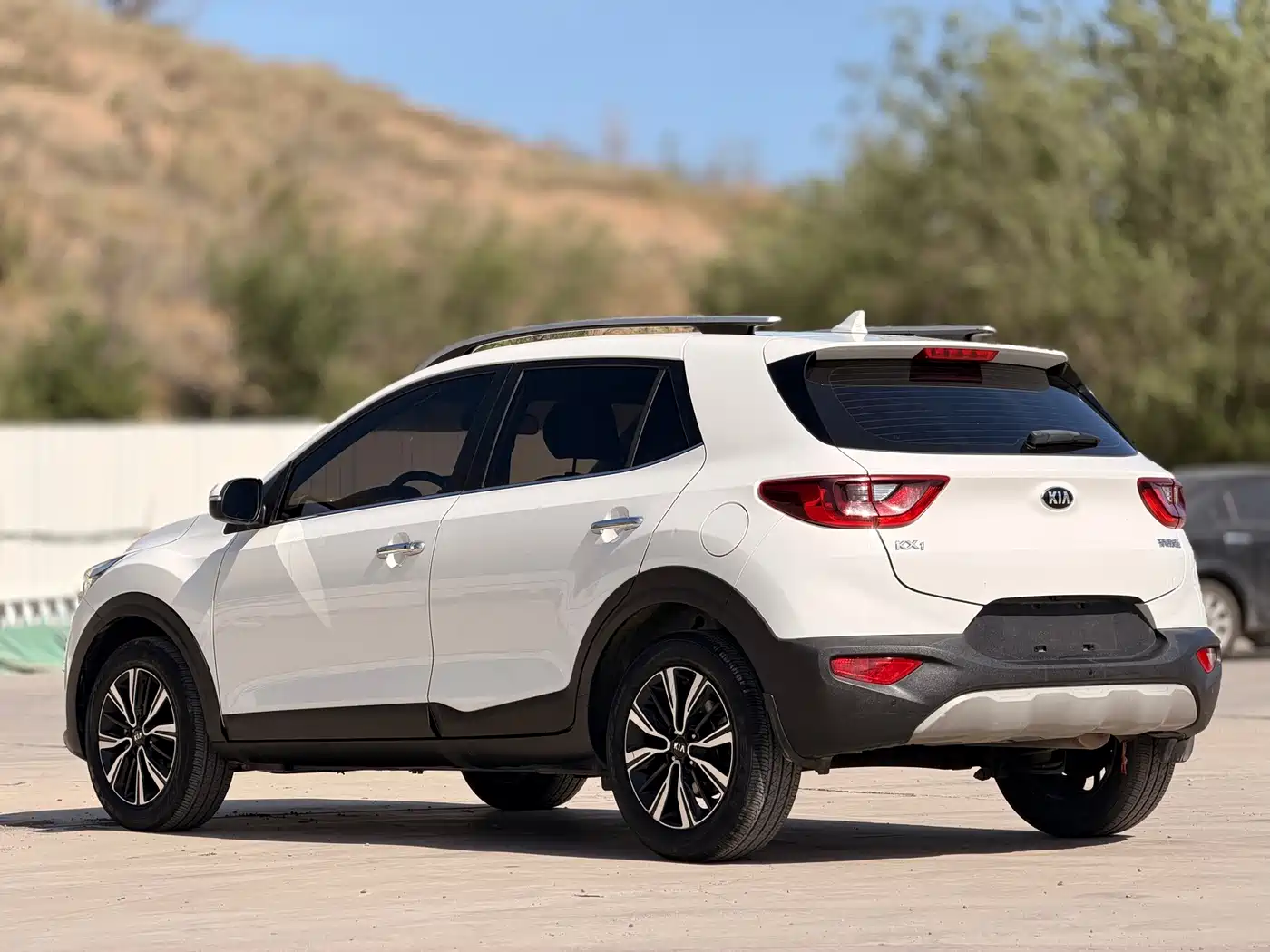 Фото 7 - Kia KX1