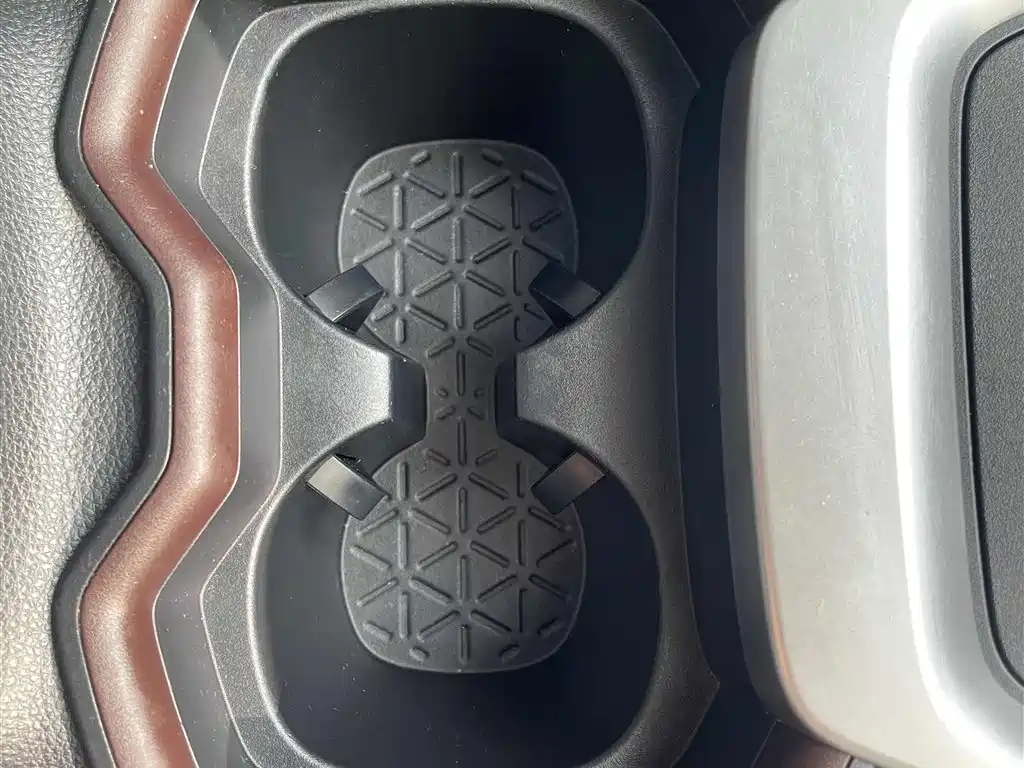 Toyota RAV4 Rongfang 2021 2.0L CVT 2WD Trend PLUS фото 14