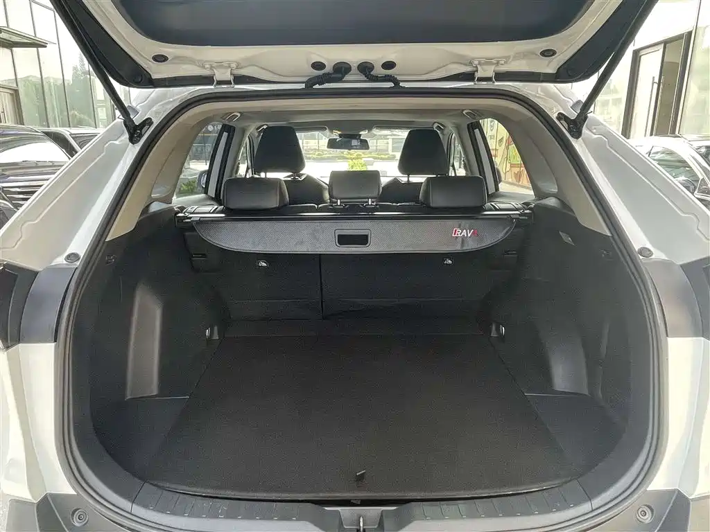 Toyota RAV4 Rongfang 2021 2.0L CVT 2WD Trend PLUS фото 16