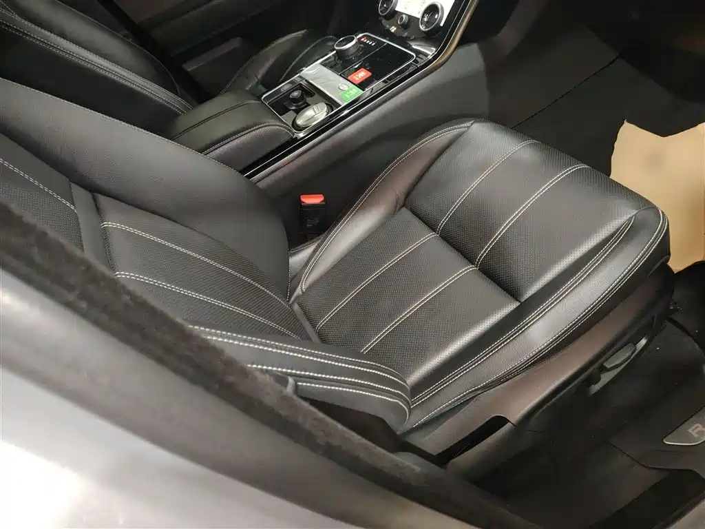Land Rover Range Rover Velar 2017 P250 S фото 25
