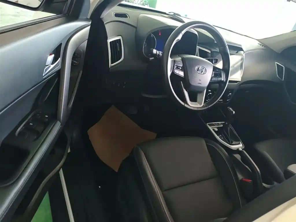 Hyundai Beijing Hyundai ix25 2017 1.6L Automatic Smart Edition фото 16
