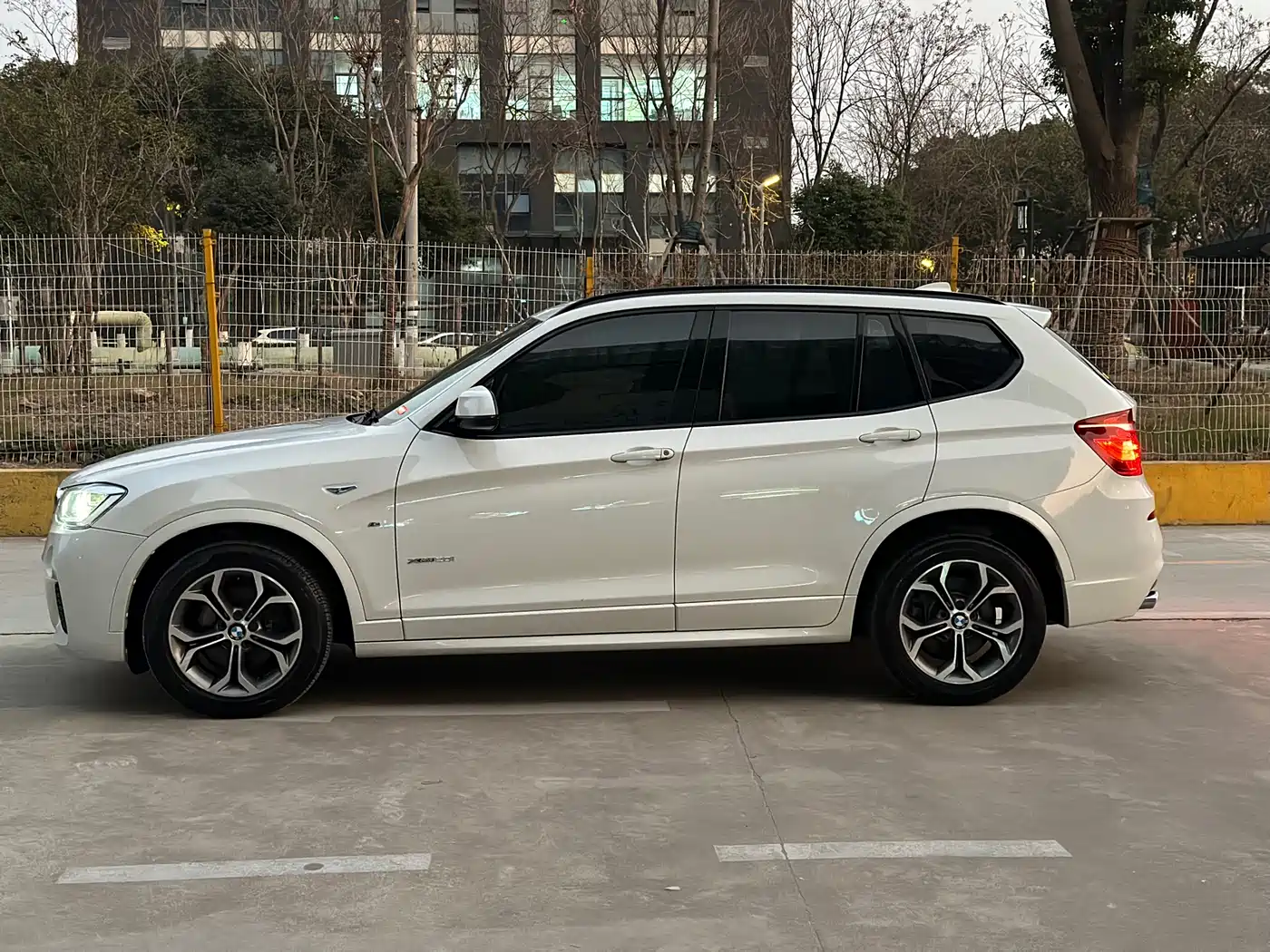 BMW X3 (Import) 2016 Model xDrive20i M Sport фото 5
