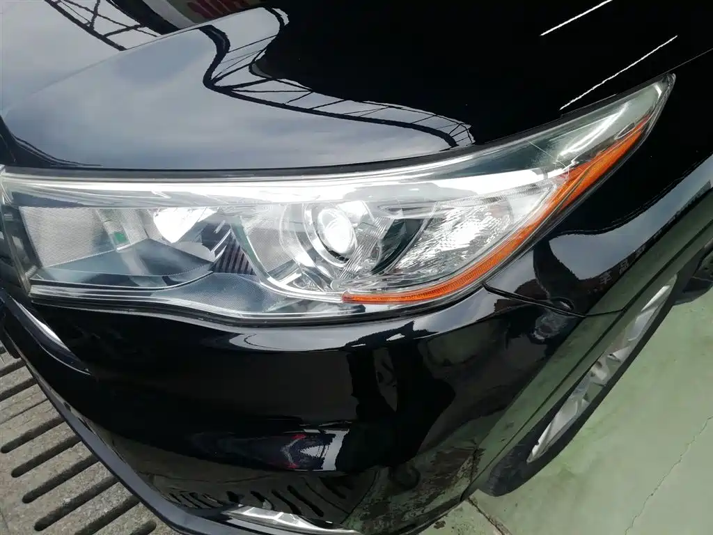 Toyota Highlander 2015 2.0T AWD Luxury Edition 7-seater фото 24