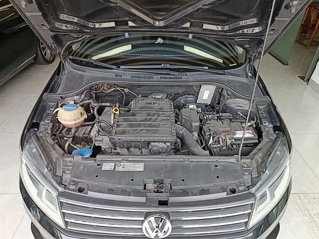 Volkswagen Santana 2016 1.6L Automatic Comfort Edition фото 20