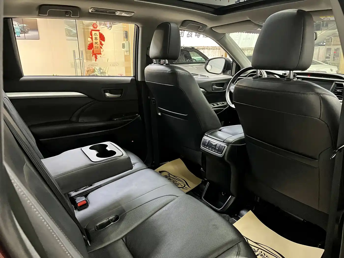 Toyota Highlander 2017 2.0T 2WD Premium 7-Seater фото 14