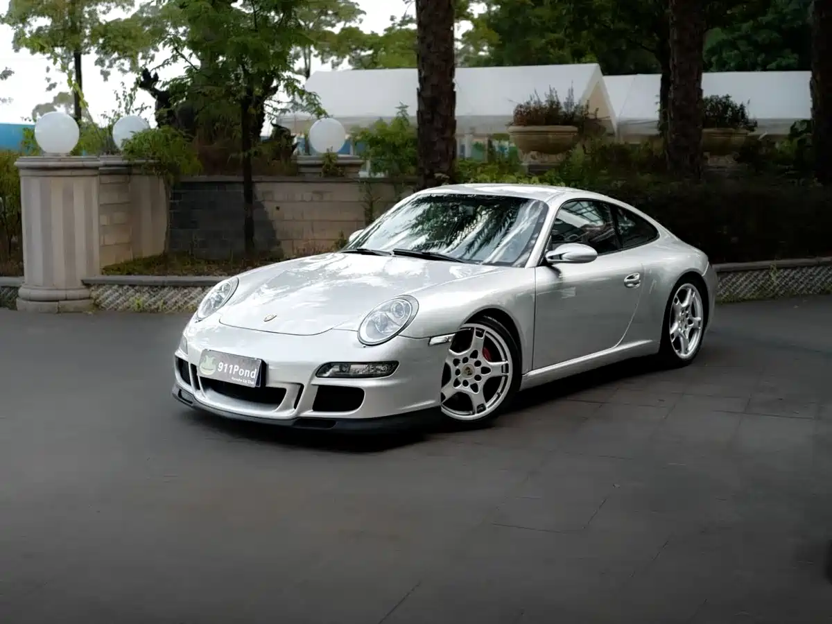 Porsche 911 2005 Model Carrera S MT 3.8L