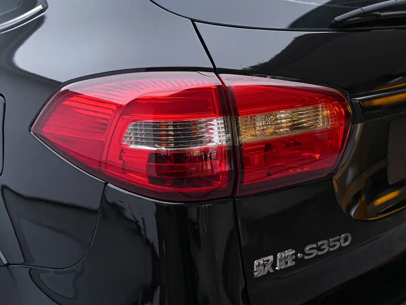Jiangling Yusheng S350 2014 2013 2.4T Automatic 2WD Diesel Premium Luxury 5-seater