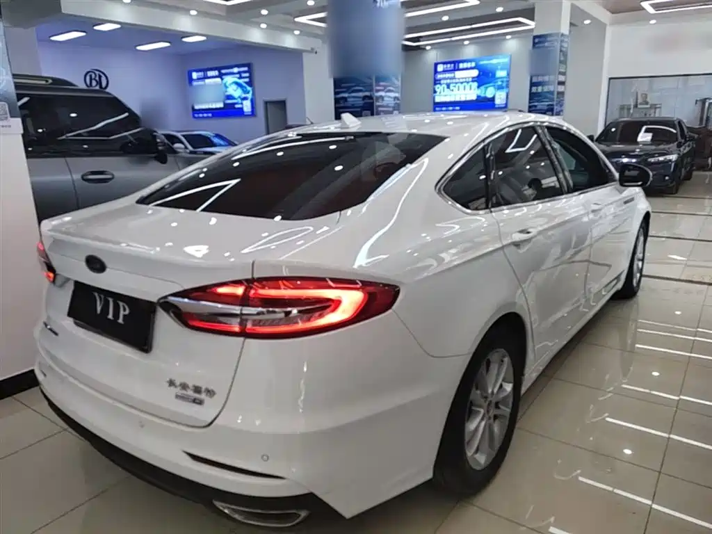 FORD MONDEO