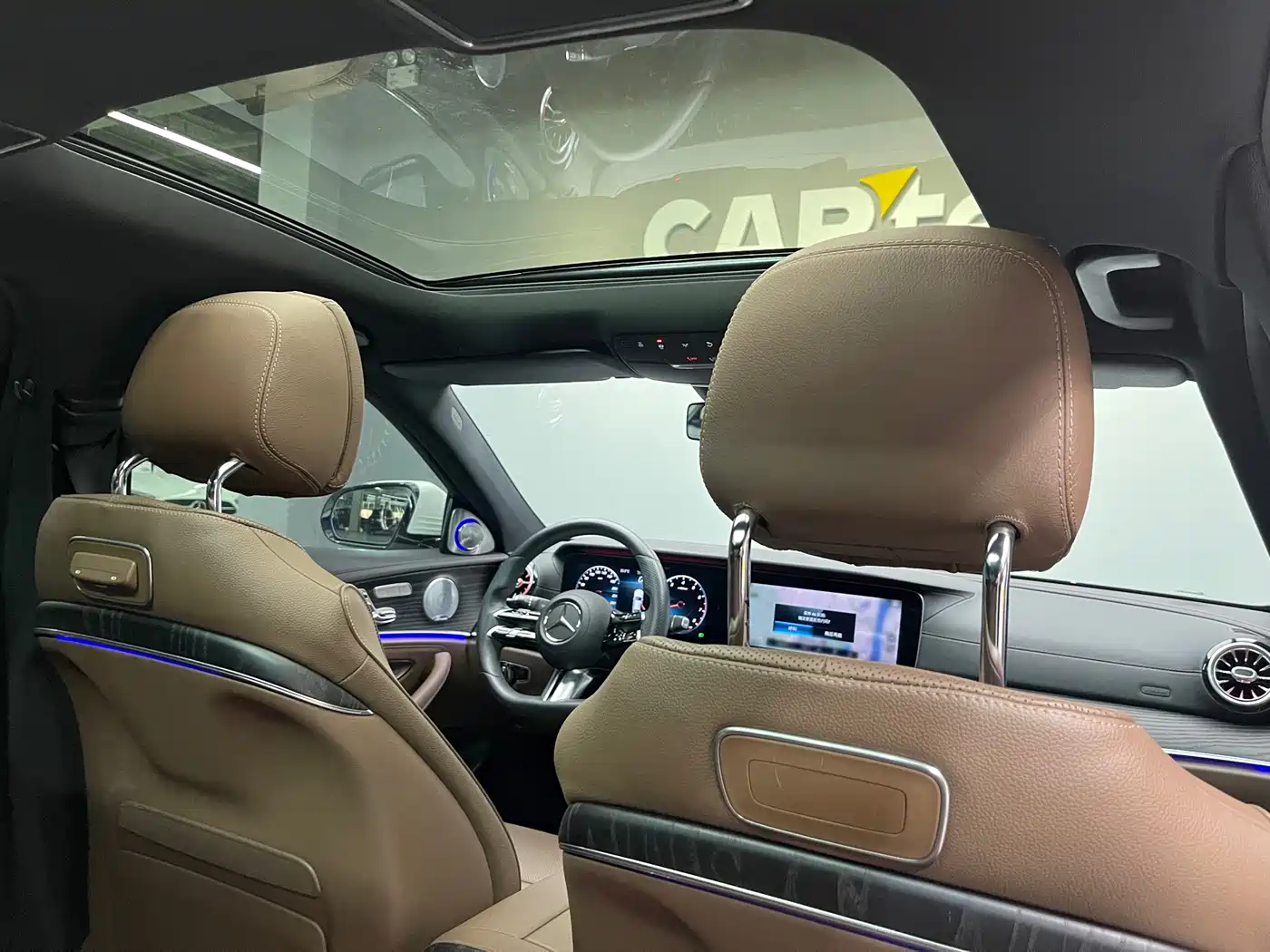 MERCEDES-BENZ E CLASS