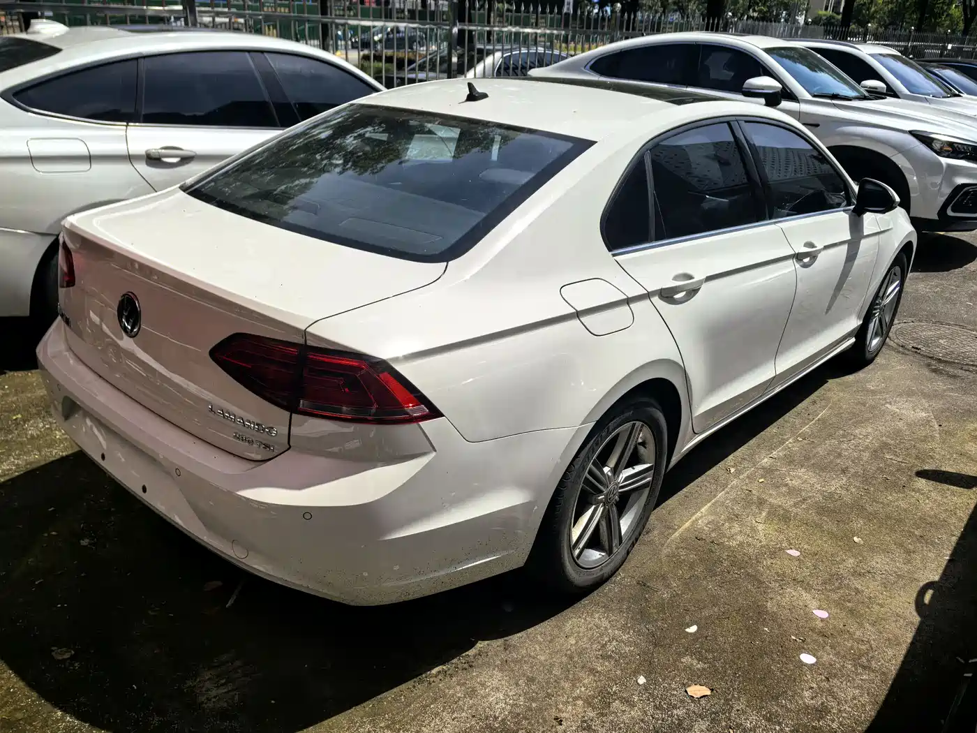 Volkswagen Lamando 2017 280TSI DSG Comfort Edition фото 14